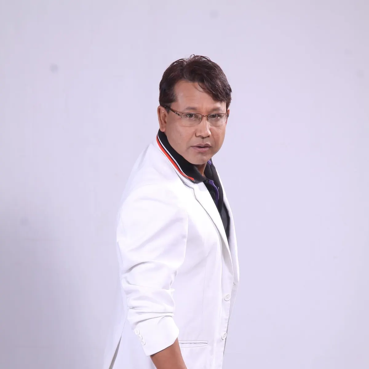 Dinesh DC