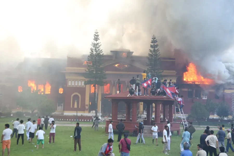 राष्ट्रपति, प्रधानसेनापति र सुशीला कार्कीबीच वार्ता